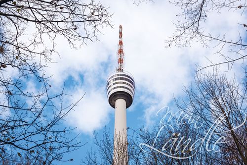Der Stuttgarter Fernsehturm wird auch "Betonnadel" genannt