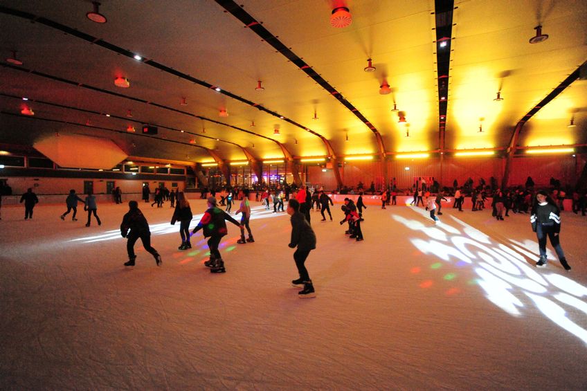 Disco in der Eislaufhalle Baiersbronn