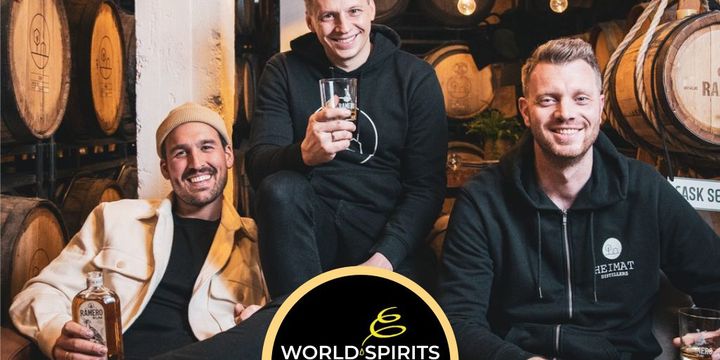 2022 haben die Heimat Distillers aus Schwaigern für ihren weißen Rum Gold bei der Spirituosenweltmeisterschaft geholt. 