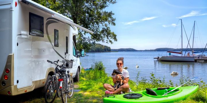 Camping-Urlaub mit Reisemobil am See