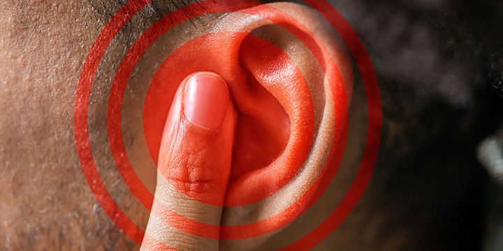 Ohrenschmerzen - Ohr mit rotem Kreis