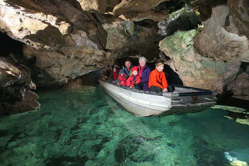 Wimsener Höhle mit Bio-Gasthof Friedrichshöhle