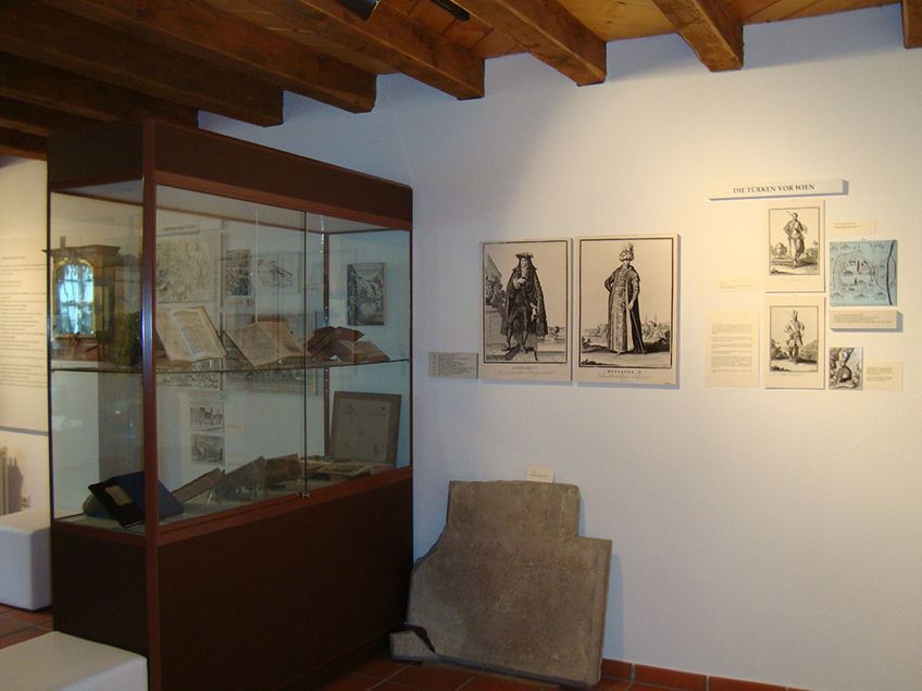 Ausstellungsstücke in der Gedenkstätte