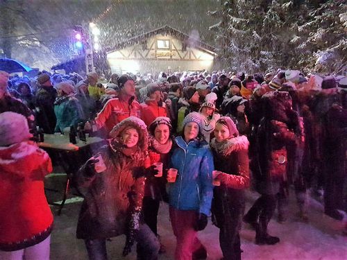 Apres-Party in der Wintersport-Arena Holzelfingen