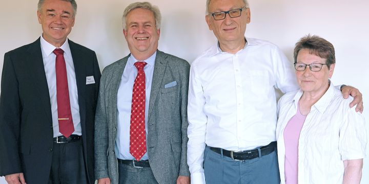 Dr. Peter Westphal, Dr. Volker Kessler, Dr. Bernhard und Margrit Ott (v.l.n.r.)