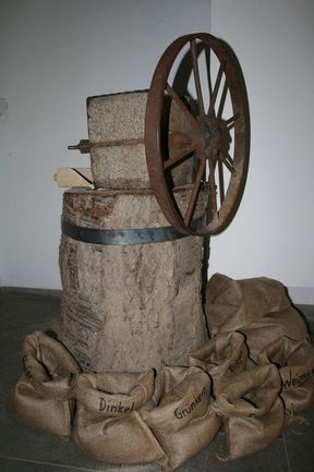 Burgmuseum - Getreidemühle