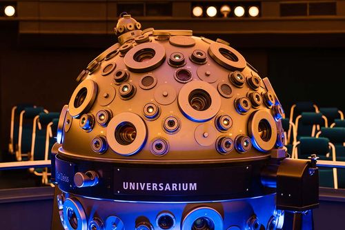 Das Universarium, Carl-Zeiss-Planetarium