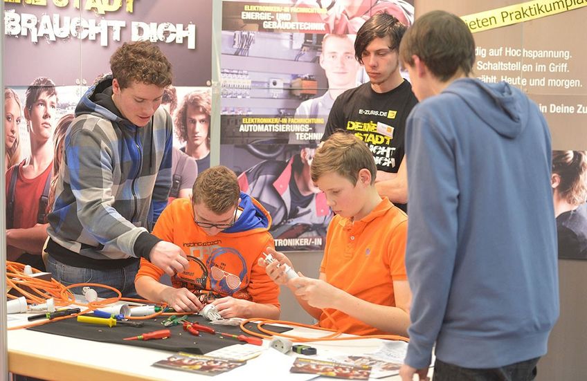 Die Bildungsmesse in Ravensburg zeigt Berufsmöglichkeiten auf